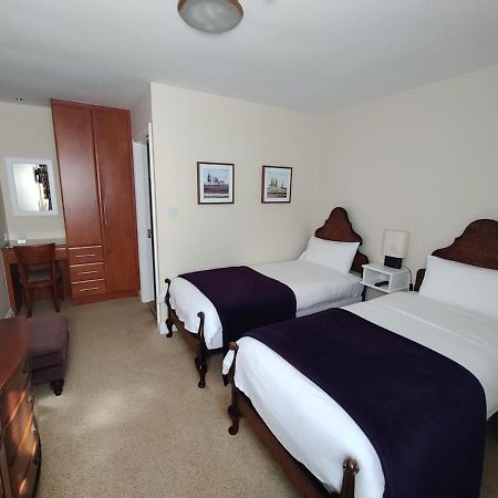 Sea Dew B&B Tullamore Exterior foto