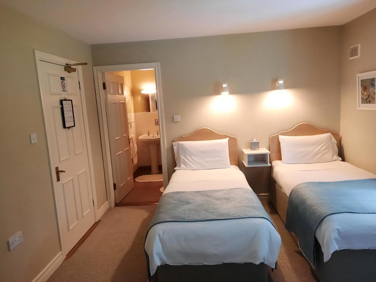 Sea Dew B&B Tullamore Exterior foto