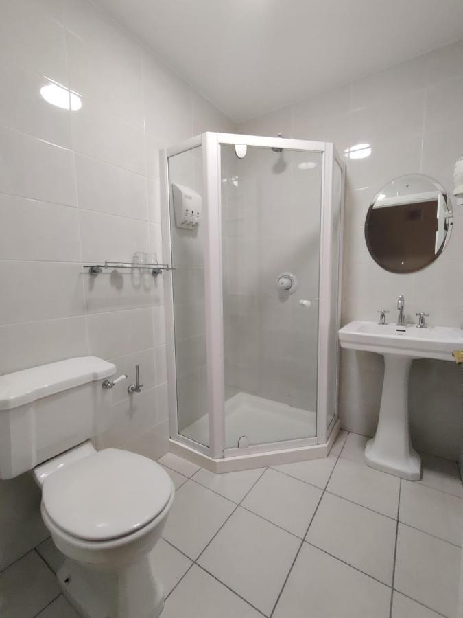 Sea Dew B&B Tullamore Exterior foto