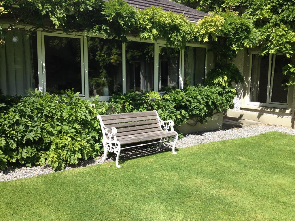 Sea Dew B&B Tullamore Exterior foto
